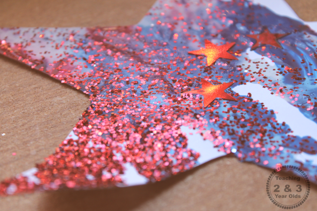 Fun Independence Day Art with Painted Stars