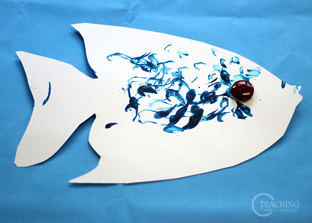 Easy and Fun Toddler Fish Craft