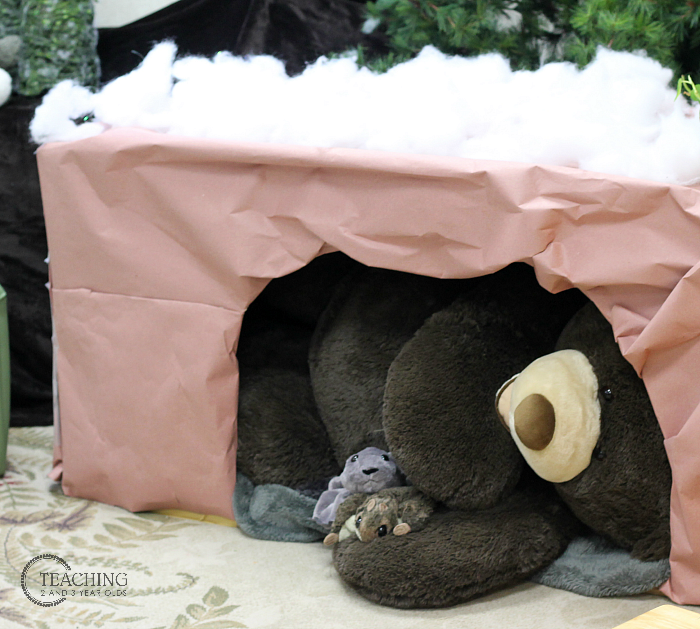Winter Dramatic Play with Bear's Den