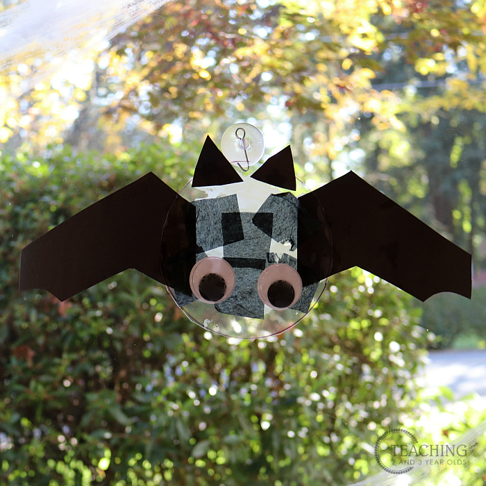 Como fazer um artesanato de morcegos com os pré-escolares