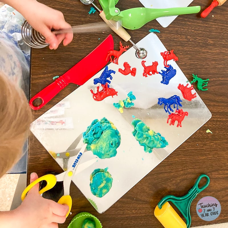 farm animals playdough activity