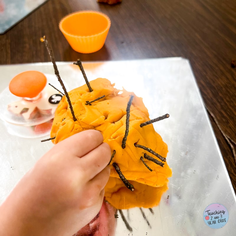 Fall Leaf Playdough Activity