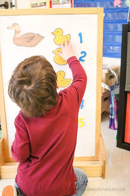 Five Little Ducks Circle Time Activity