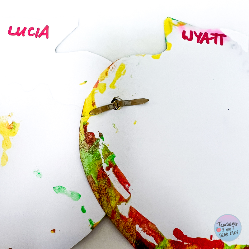 preschool painted apple garland